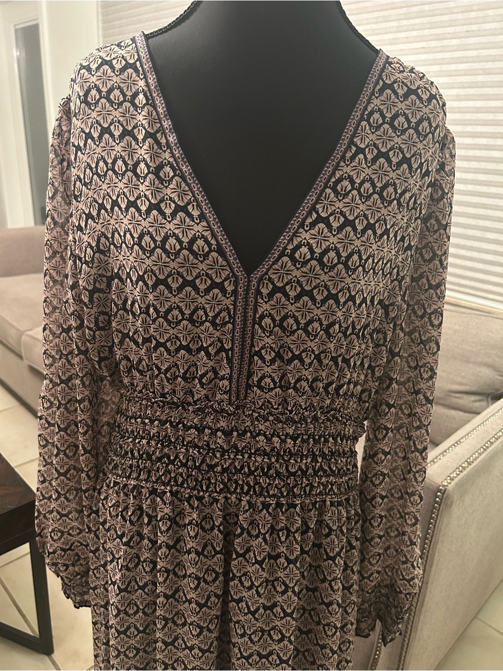 Max Studio Black & Cream V-Neck Smocked-Waist Long Sleeve Dress